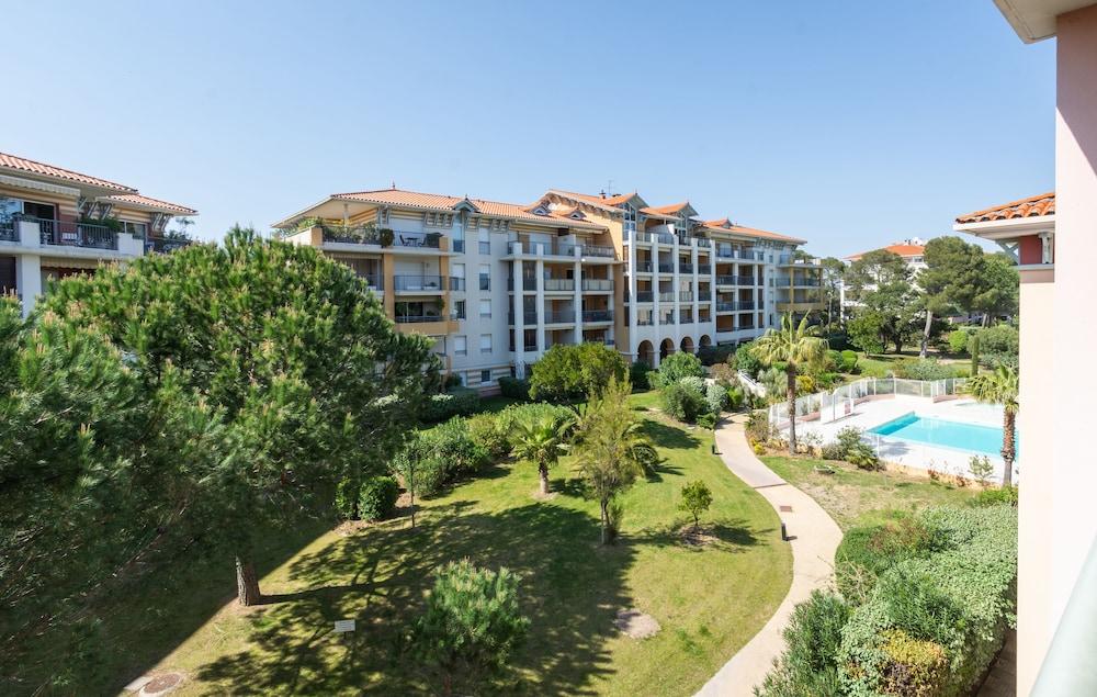 Vacanceole - Les Calanques Du Parc Fréjus Exterior foto