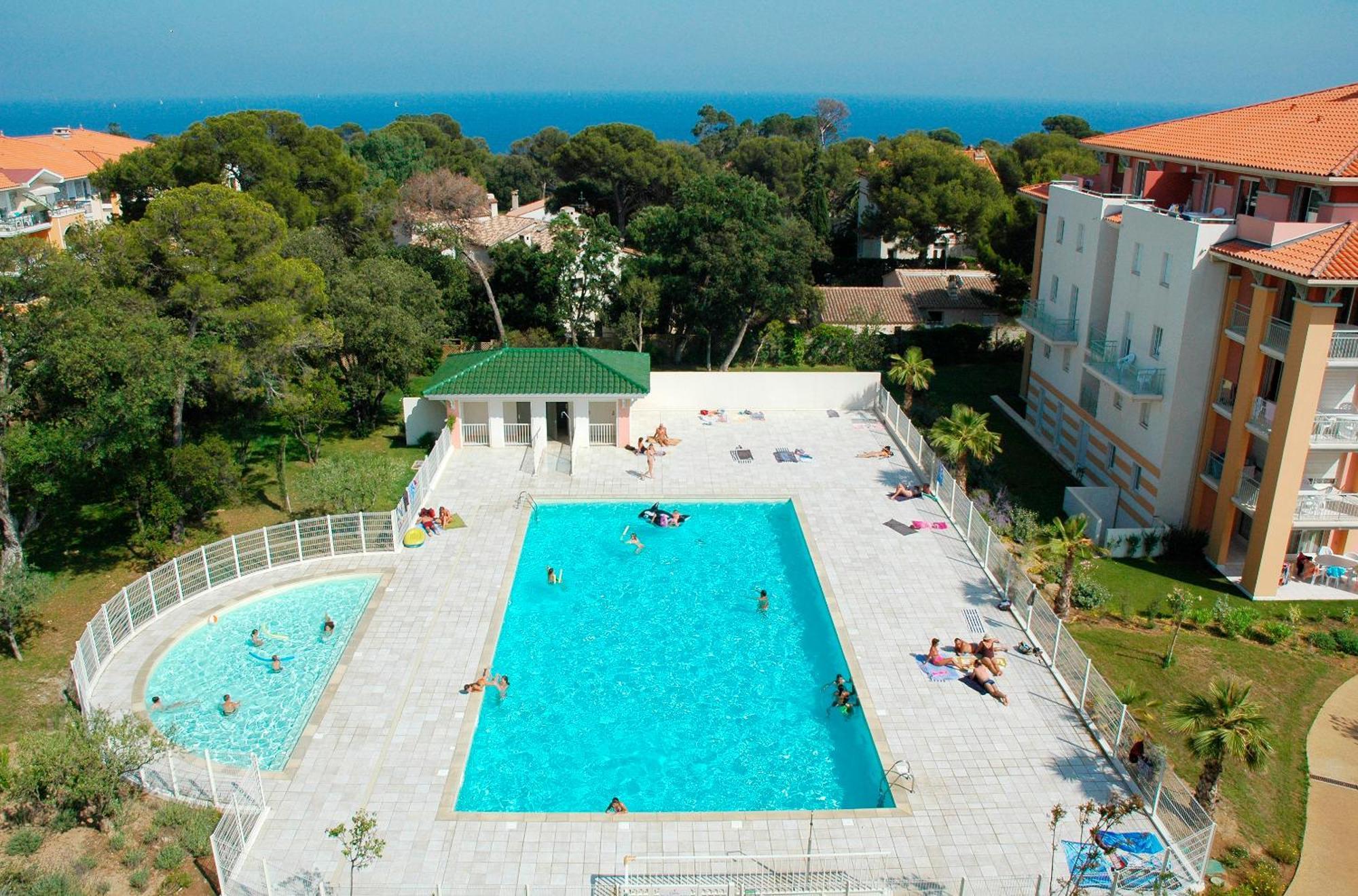 Vacanceole - Les Calanques Du Parc Fréjus Exterior foto